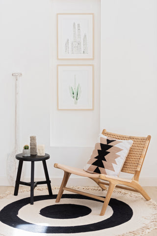 Mono Circle Rug: Alternate View #4